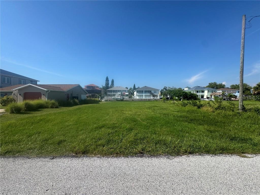 7429 Hatteras Dr., Hudson, FL 34667