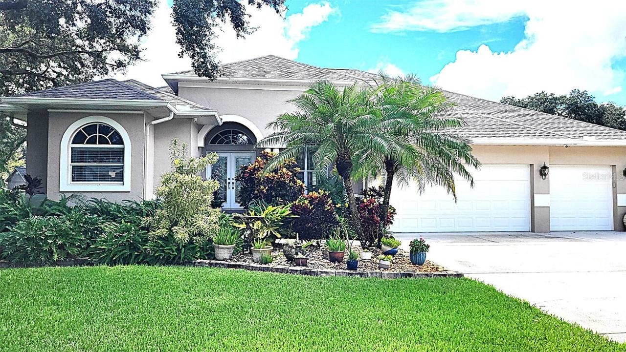 17270 Raintree Rd., Lutz, FL 33558
