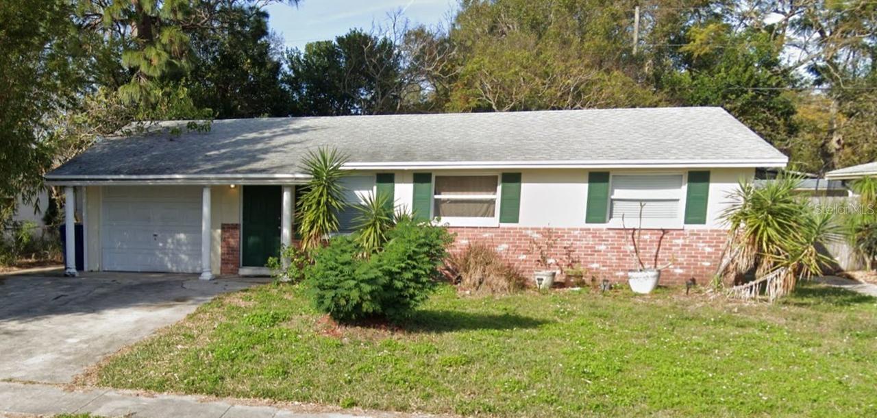 8749 79th Pl., Seminole, FL 33777