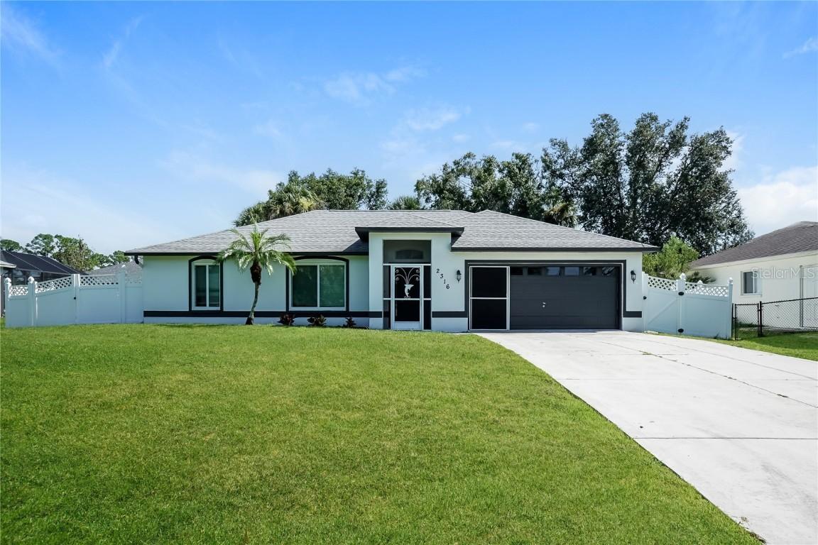 2316 Penguin Ln., North Port, FL 34286
