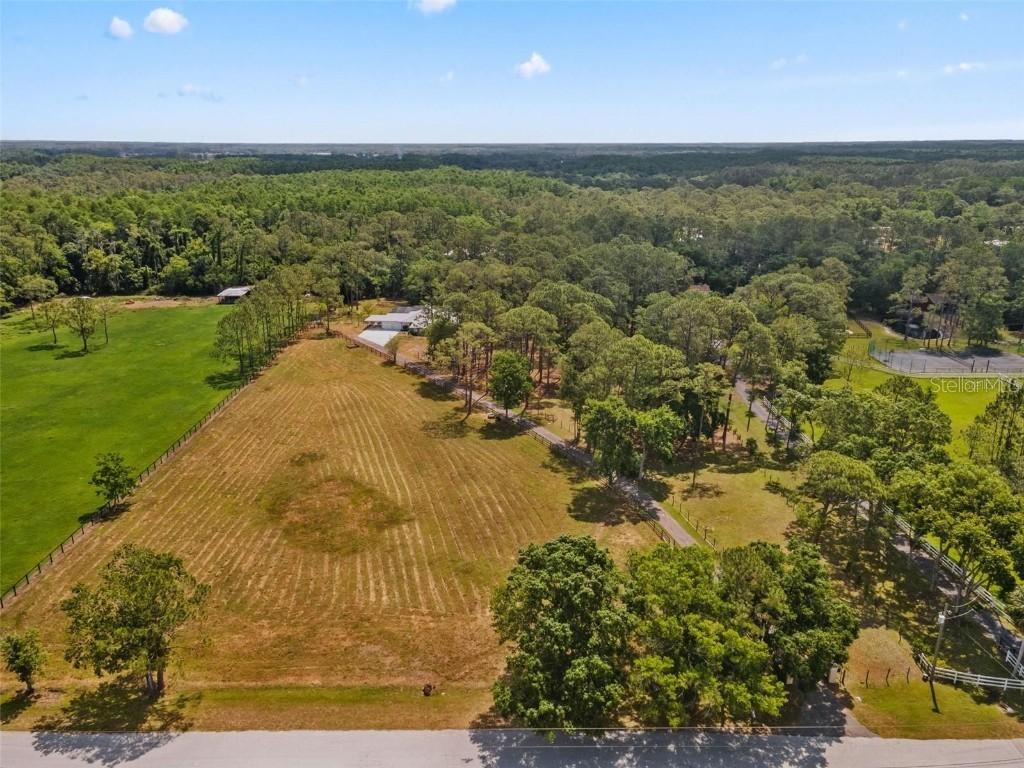 495 Appaloosa Rd., Tarpon Springs, FL 34688