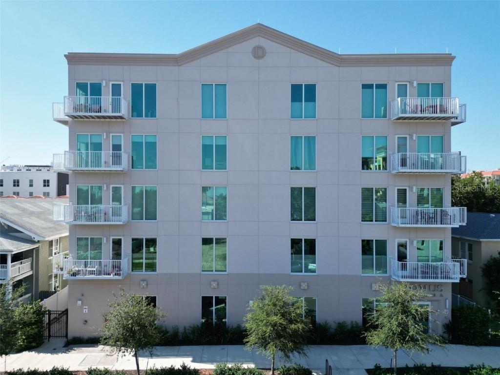 644 3rd Ave. #305, St Petersburg, FL 33701