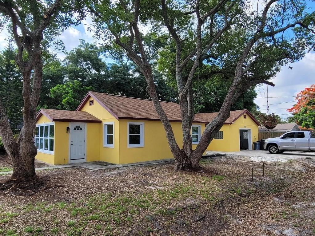2546 50th Ave., St Petersburg, FL 33714