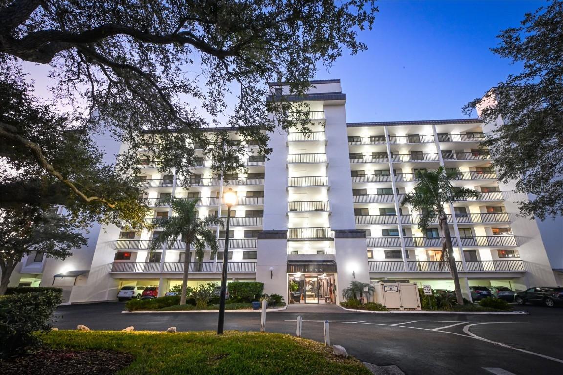 11730 Shipwatch Dr. #202, Largo, FL 33774