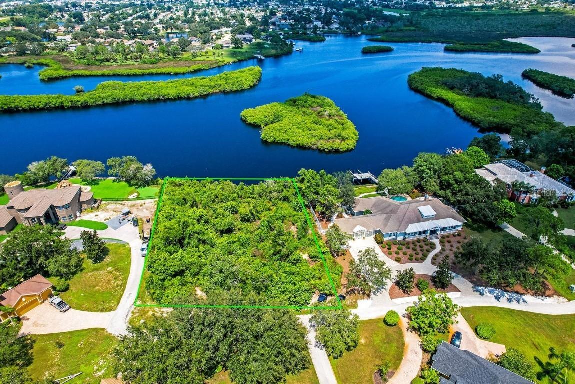 Jasmine Ave., Tarpon Springs, FL 34689