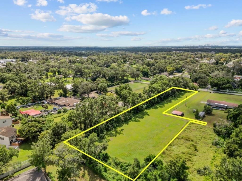 00 S Taylor Rd., Seffner, FL 33584