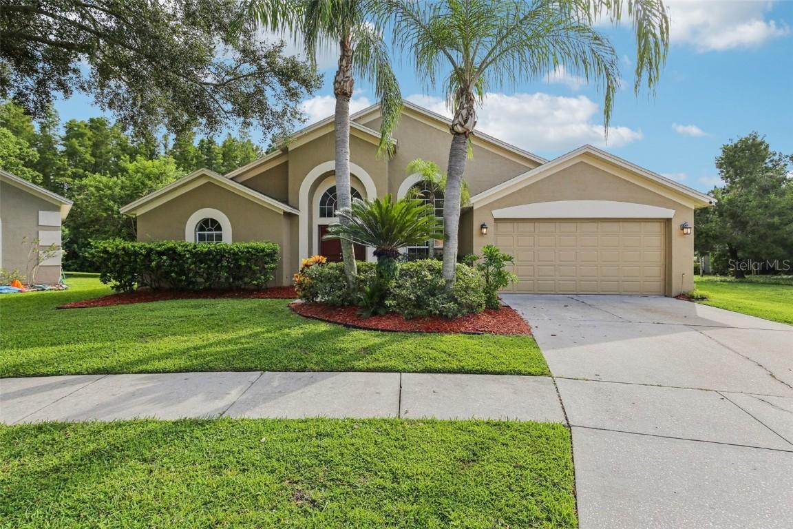 18008 Sparrows Nest Dr., Lutz, FL 33558