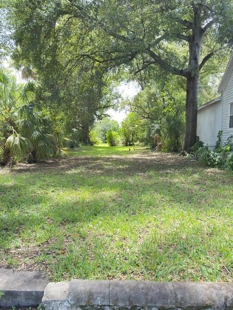 2015 E Columbus Dr., Tampa, FL 33605