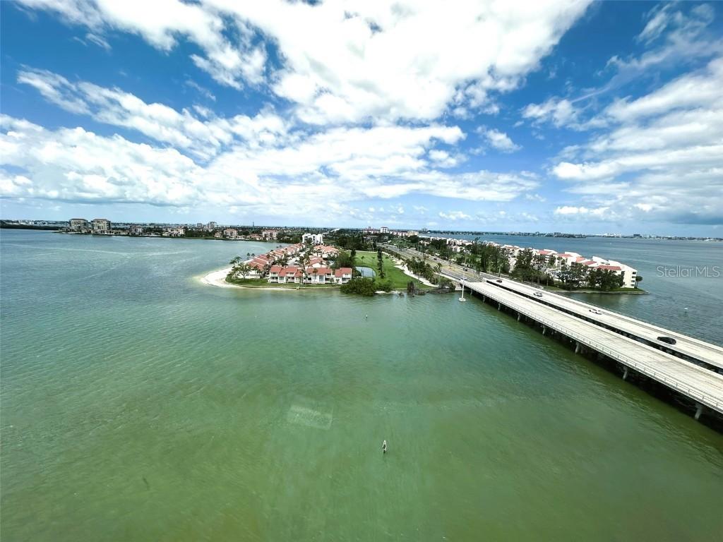 5220 Brittany Dr. #1306, St Petersburg, FL 33715
