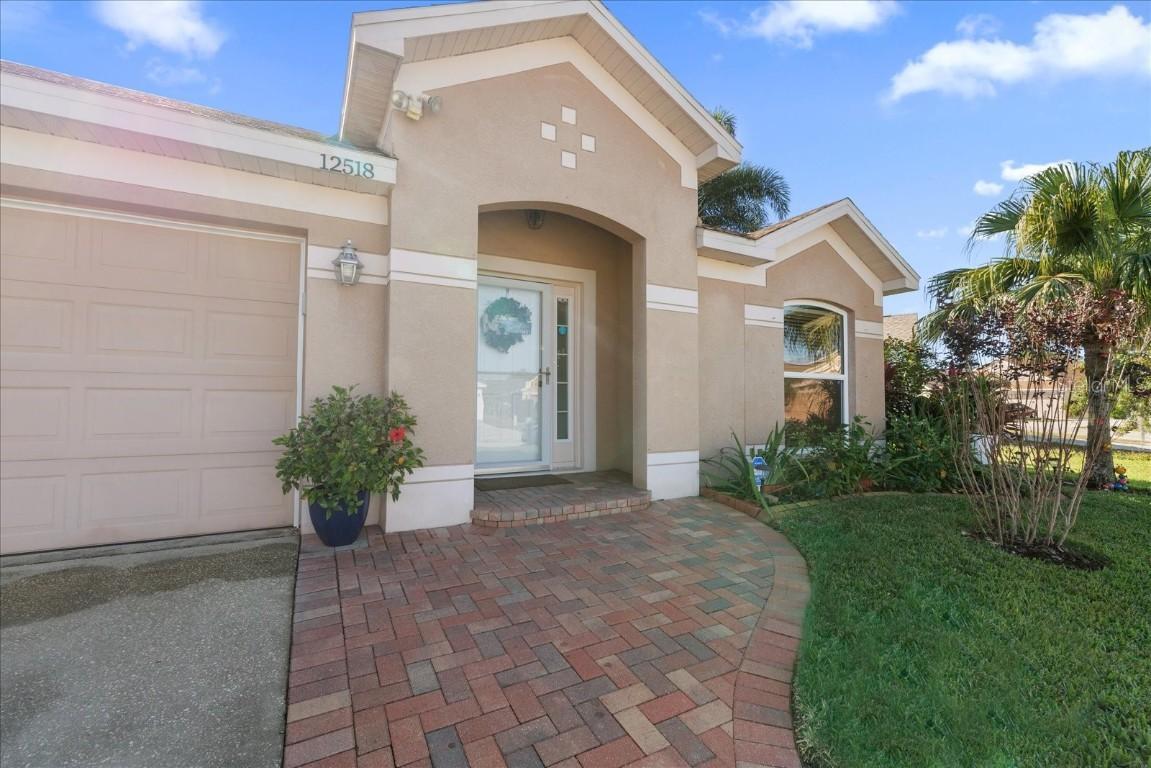 12518 Midpointe Dr., Riverview, FL 33578