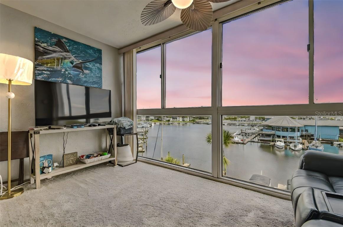 4939 Floramar Ter. #414, New Port Richey, FL 34652