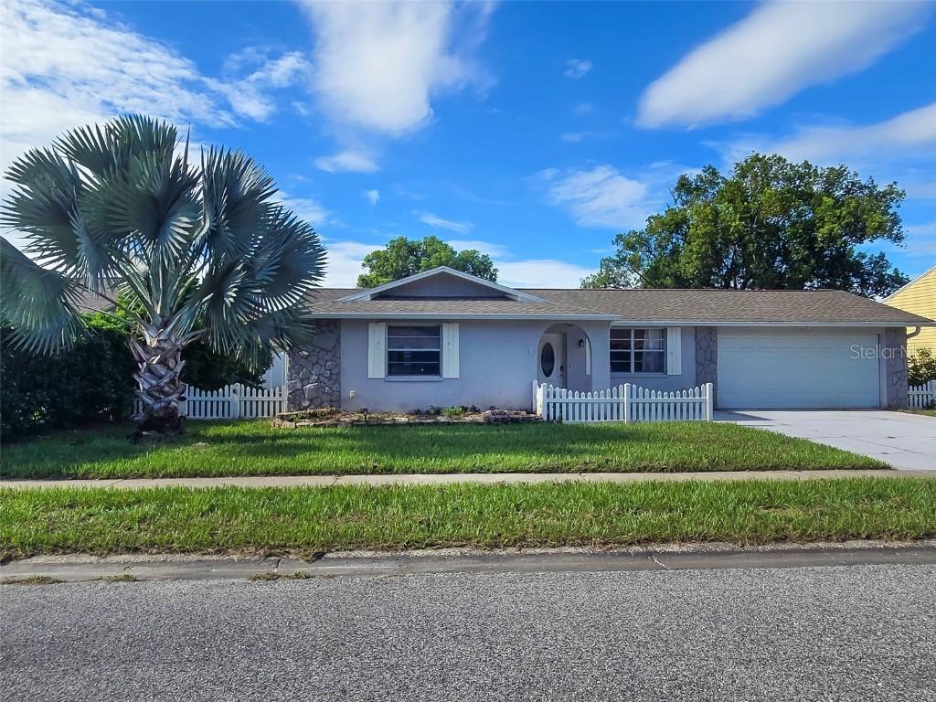 12427 Willow Tree Ave., Hudson, FL 34669