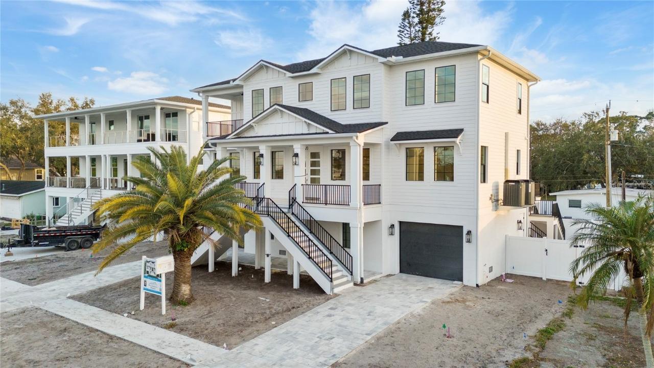 220 90th Ave., St Petersburg, FL 33702