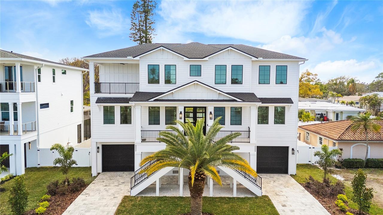 220 90th Ave., St Petersburg, FL 33702