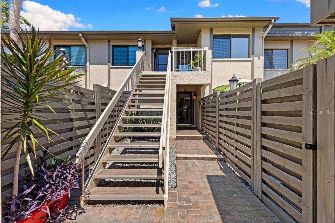 3165 Landmark Dr. #714, Clearwater, FL 33761