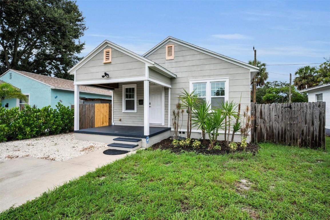 3237 4th Ave., St Petersburg, FL 33712
