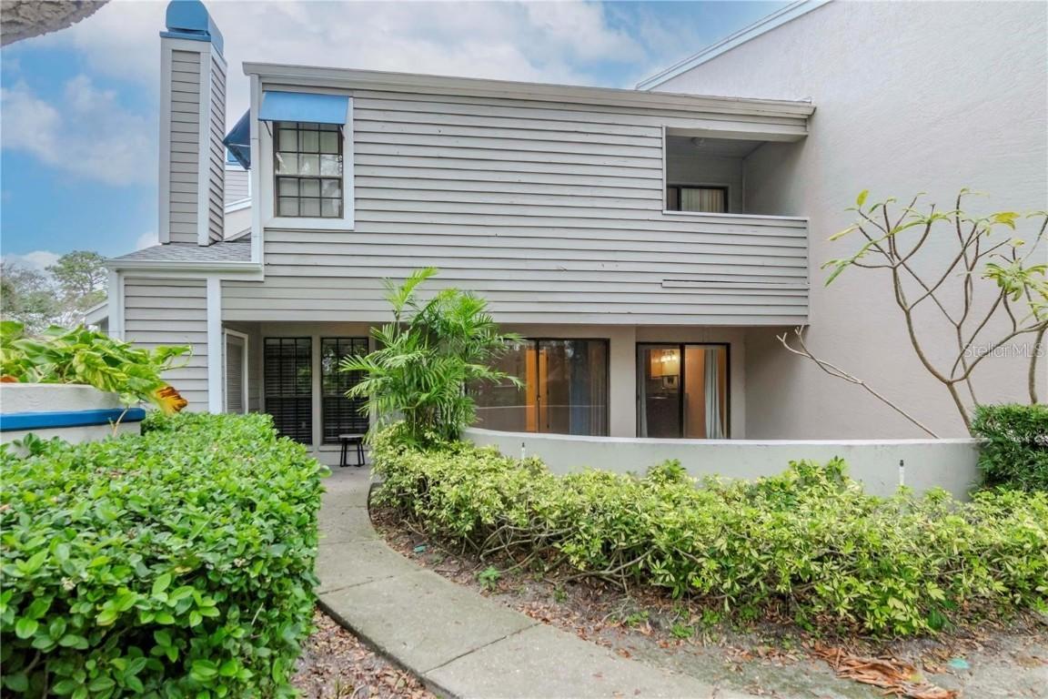 8737 Bardmoor Pl. #101, Seminole, FL 33777
