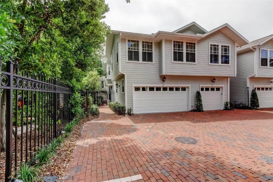 2920 W El Prado Blvd. #13, Tampa, FL 33629