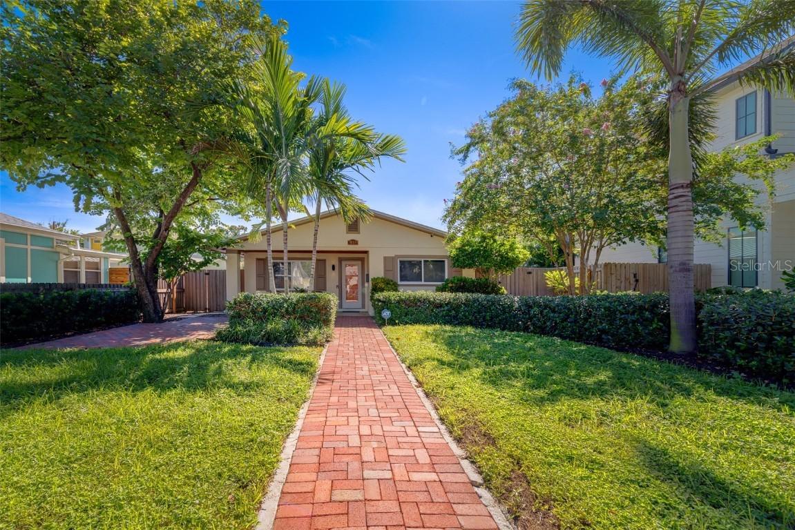 1333 14th St., St Petersburg, FL 33704