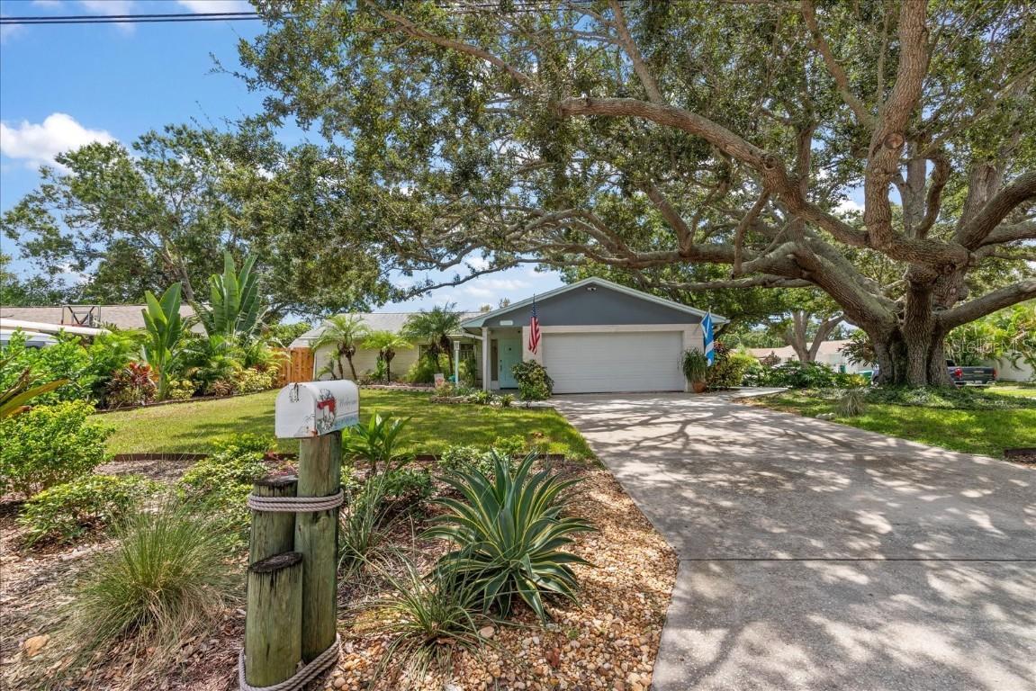 13896 83rd Pl., Seminole, FL 33776