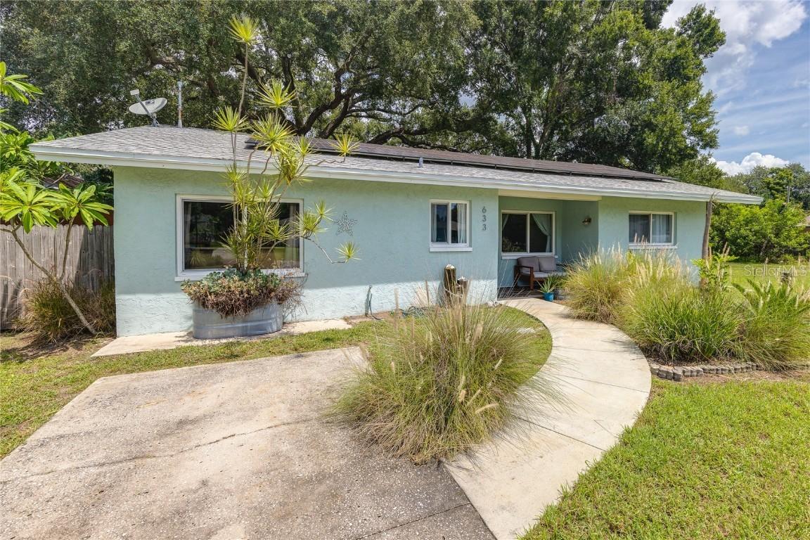 633 58th Ave., St Petersburg, FL 33703