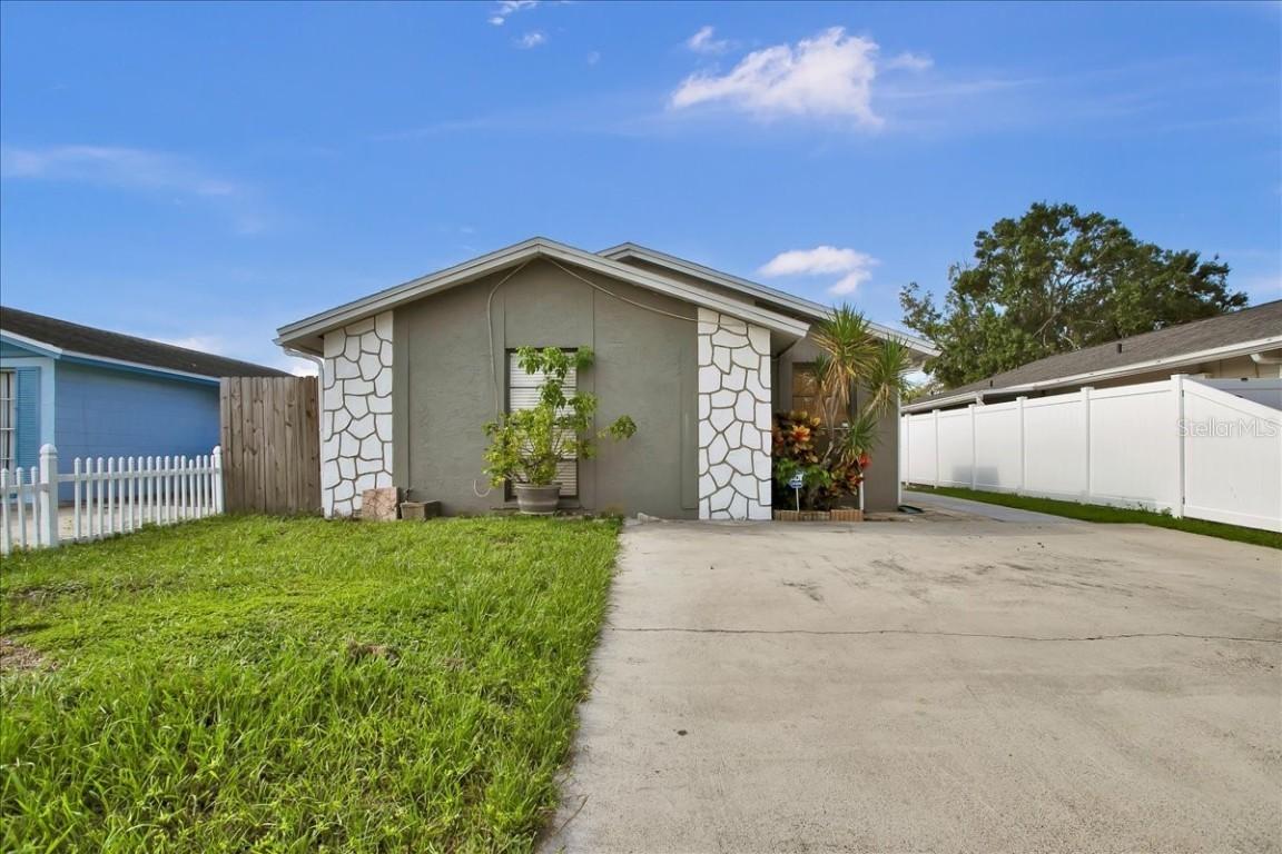 9112 Suffield Ct., Tampa, FL 33615