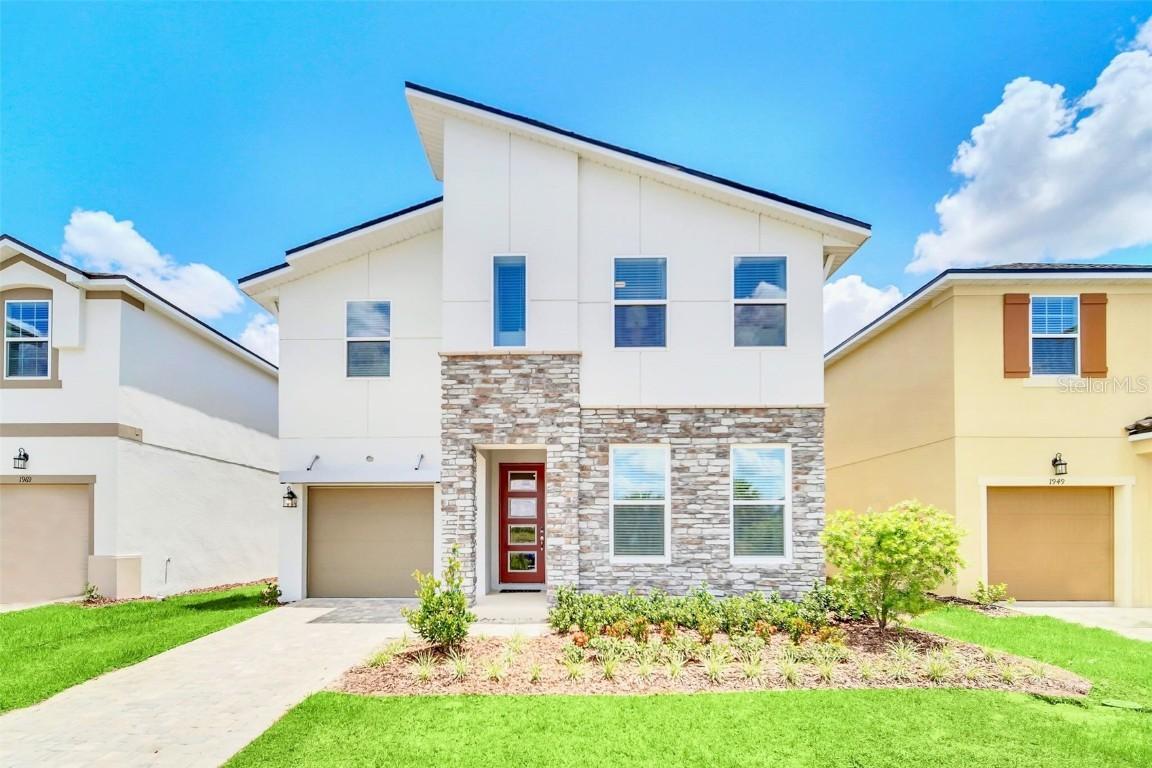 1959 Tropical Palms Cir., Kissimmee, FL 34747