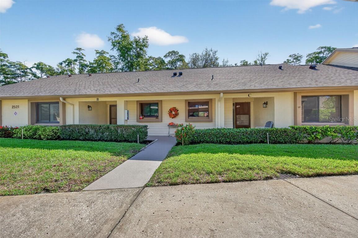 2521 Oakleaf Ln. #28C, Clearwater, FL 33763
