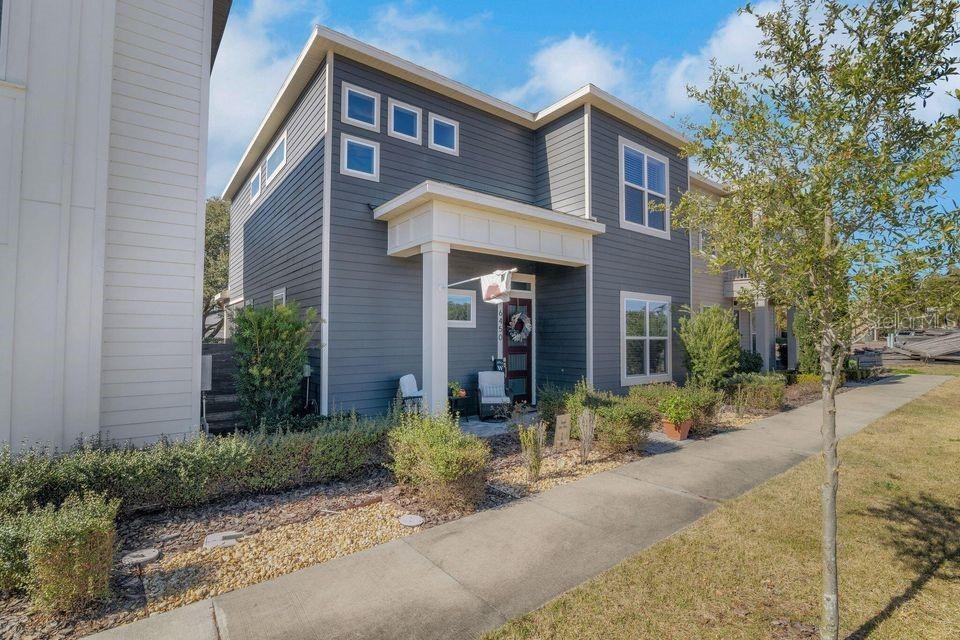 6450 SW 77th St., Gainesville, FL 32608