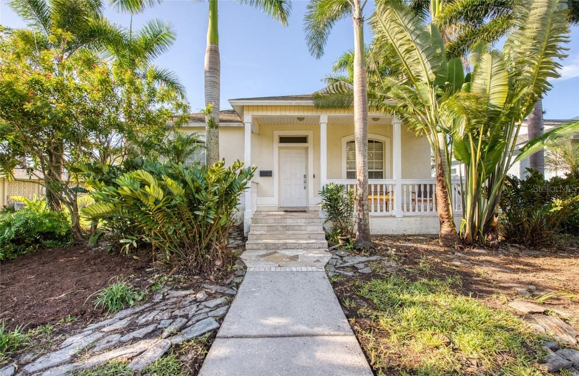 320 47th Ave., St Petersburg, FL 33703