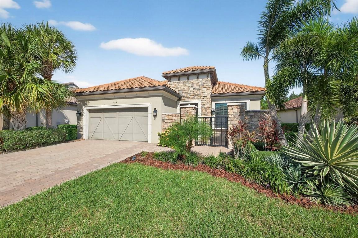 9914 Craftsman Park Way, Palmetto, FL 34221