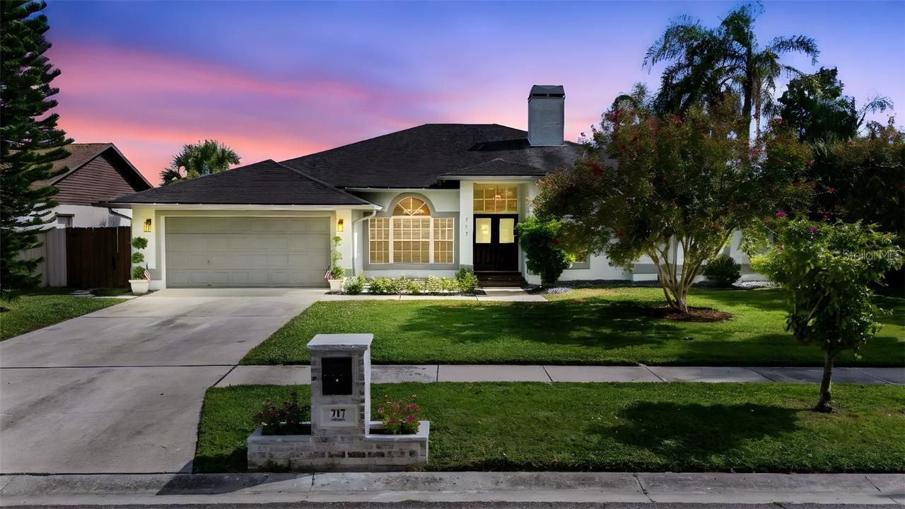 717 Pinewalk Dr., Brandon, FL 33510