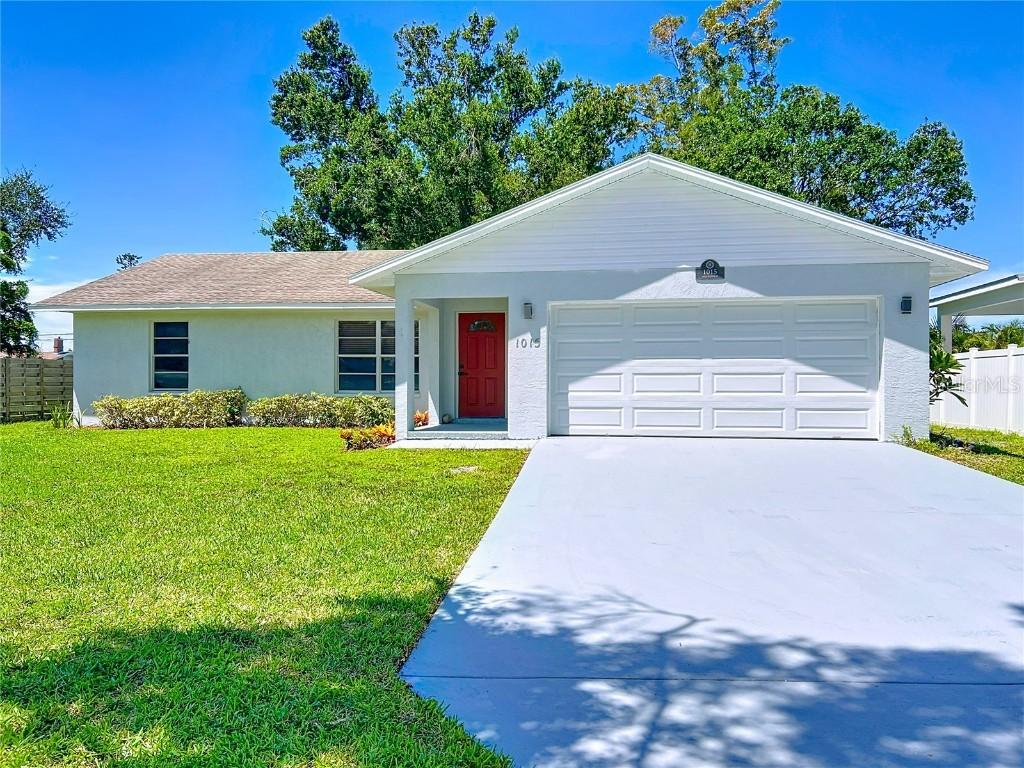1015 24th Ave., Palmetto, FL 34221