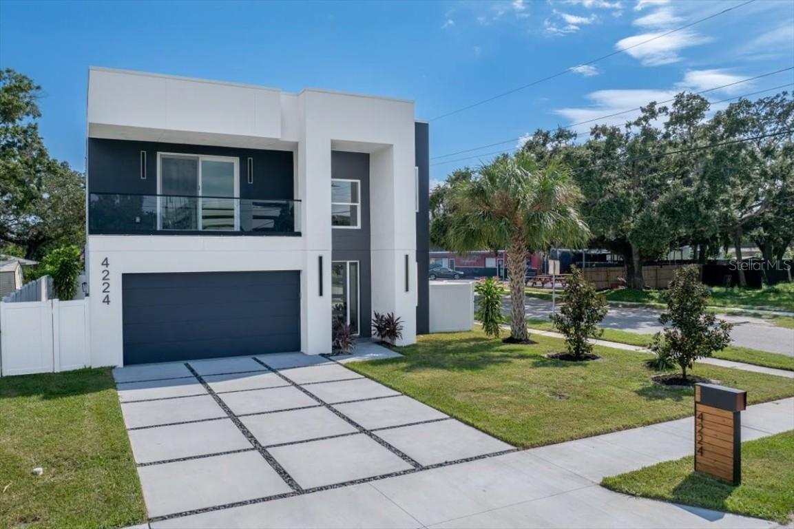 4224 W Green St., Tampa, FL 33607