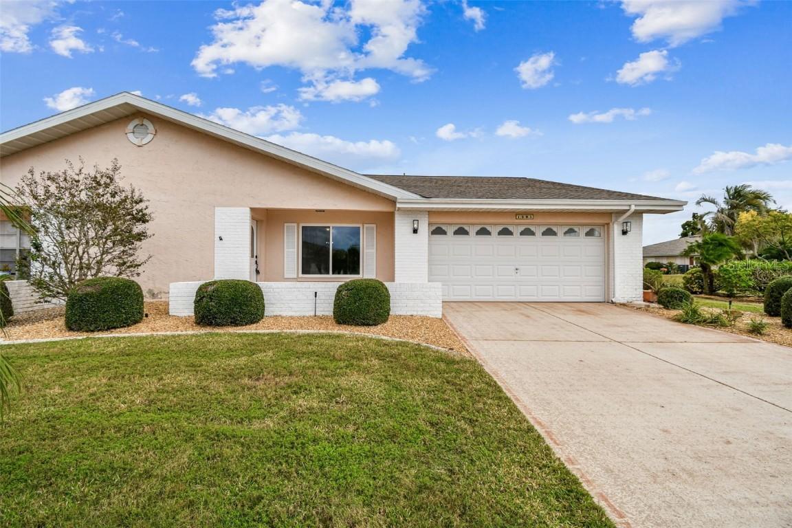 1805 Butterfly Pl., Sun City Center, FL 33573
