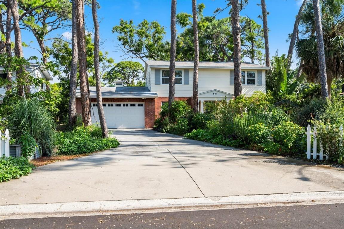 501 66th Ave., St Petersburg, FL 33705
