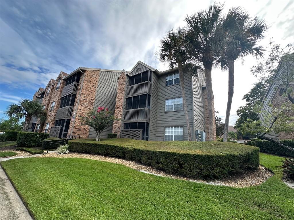 2500 Winding Creek Blvd. #E307, Clearwater, FL 33761