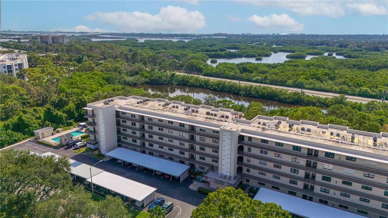 8198 Terrace Garden Dr. #304, St Petersburg, FL 33709
