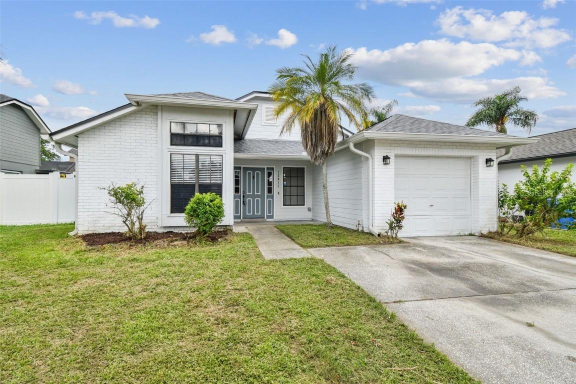 12811 E Millridge Forest St., Tampa, FL 33624