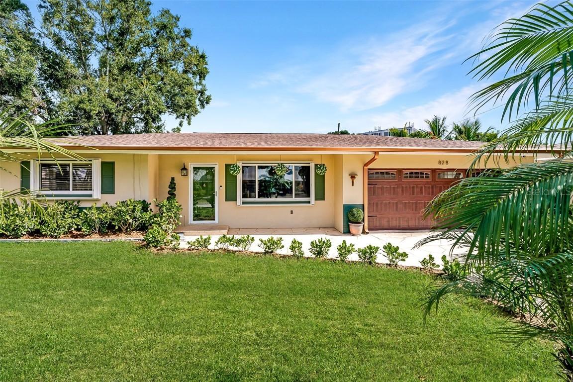 828 3rd Ave., Largo, FL 33770