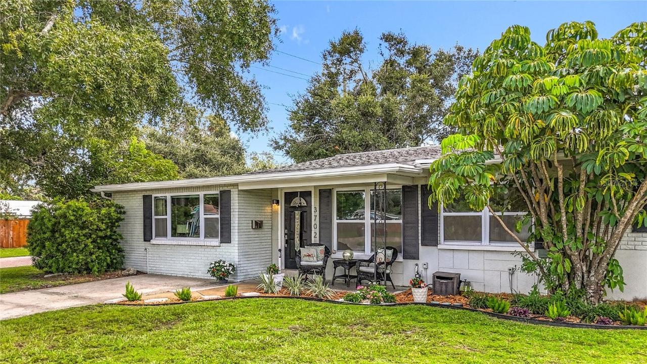 3702 W Wallace Ave., Tampa, FL 33611