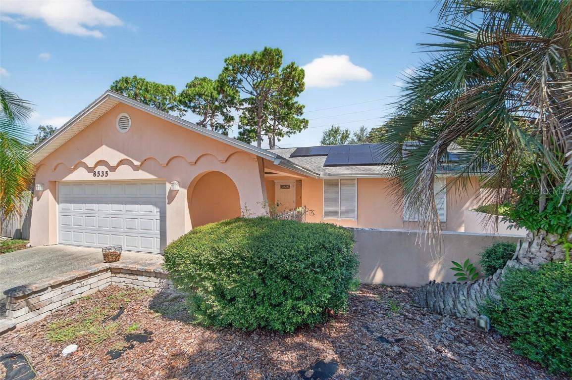 8535 101st Ave., Seminole, FL 33777