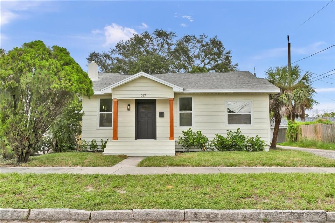 217 38th St., St Petersburg, FL 33713