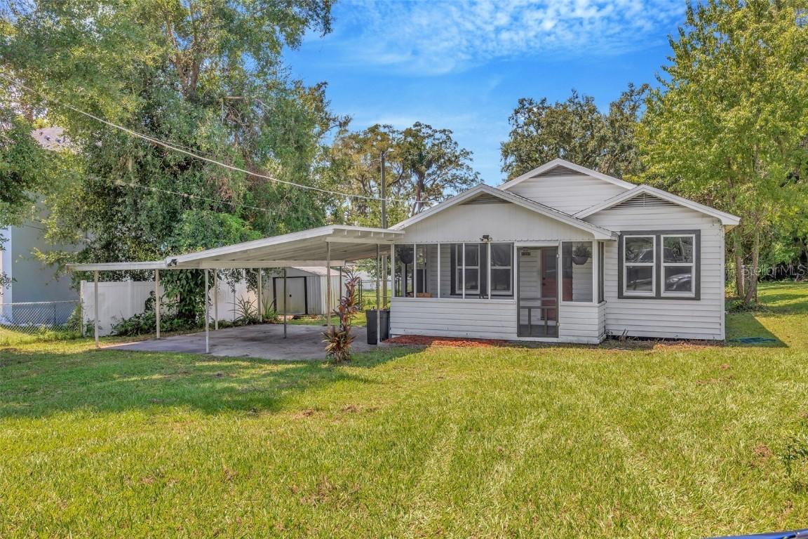 1007 N Burton St., Plant City, FL 33563
