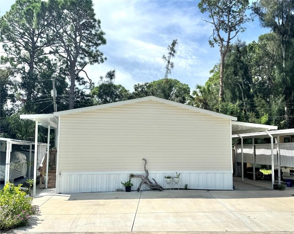 7803 46th Ave. #105, St Petersburg, FL 33709