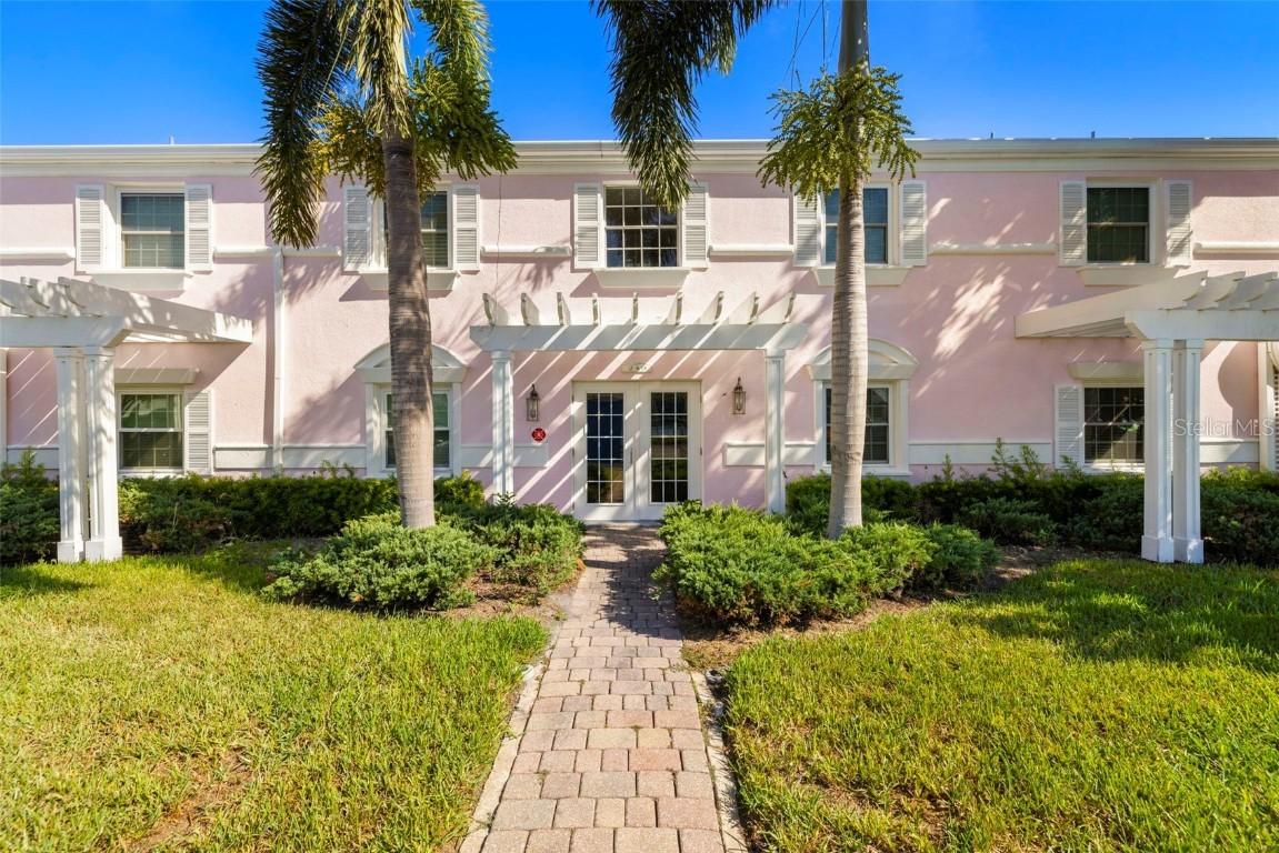 249 Pompano Dr. #B, St Petersburg, FL 33705