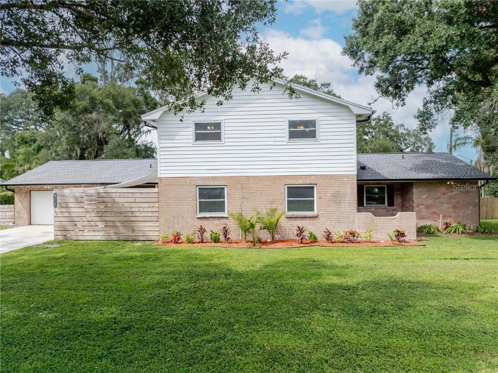 2806 Springdell Cir., Valrico, FL 33596