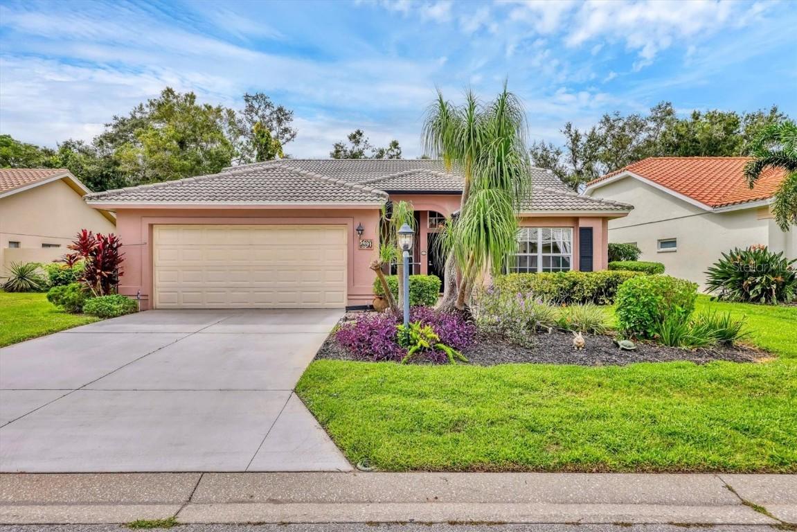 5691 Beaurivage Ave., Sarasota, FL 34243