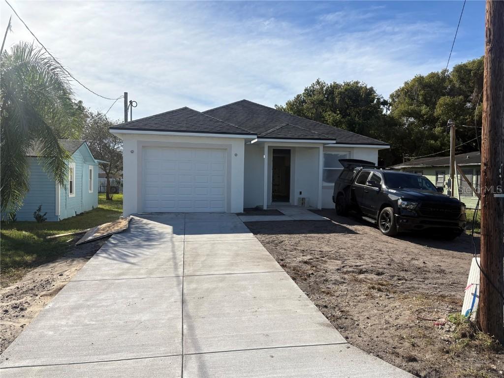 1305 E Parker Ave., Lakeland, FL 33805