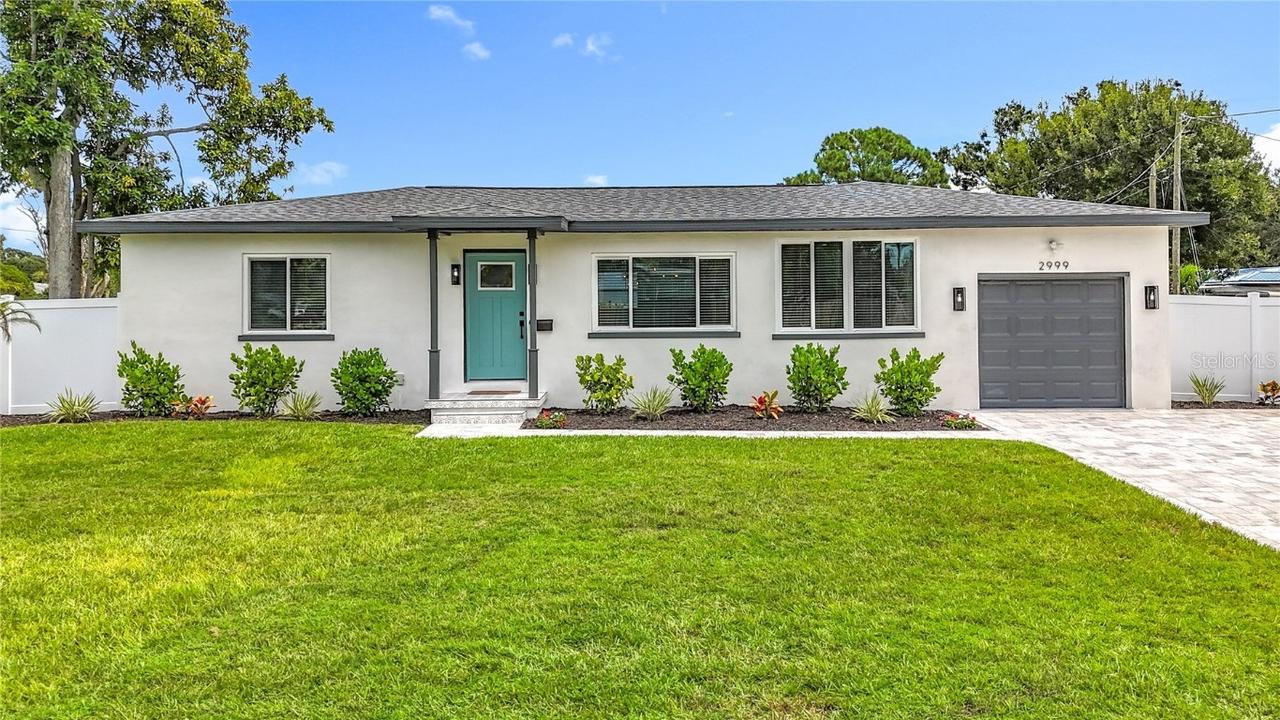 2999 Leslee Lake Dr., St Petersburg, FL 33713